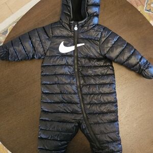 Nike Kids Black Puffer One Piece 12 Months
